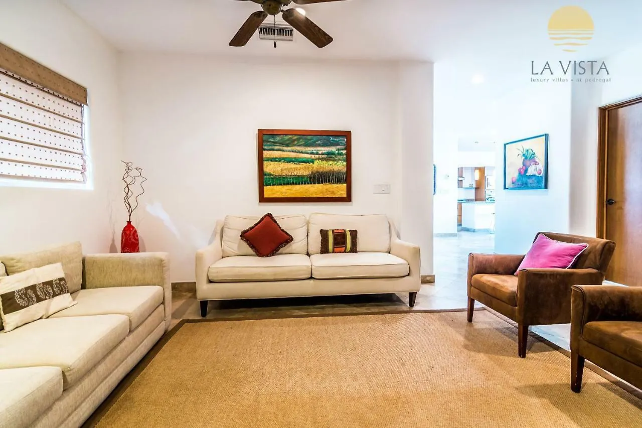 Apartahotel La Vista Luxury Villas At Pedregal